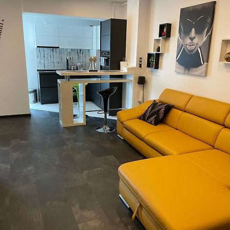 Fancy Westpark 2 Residence Lakeview W7 Bukareszt Zewnętrze zdjęcie