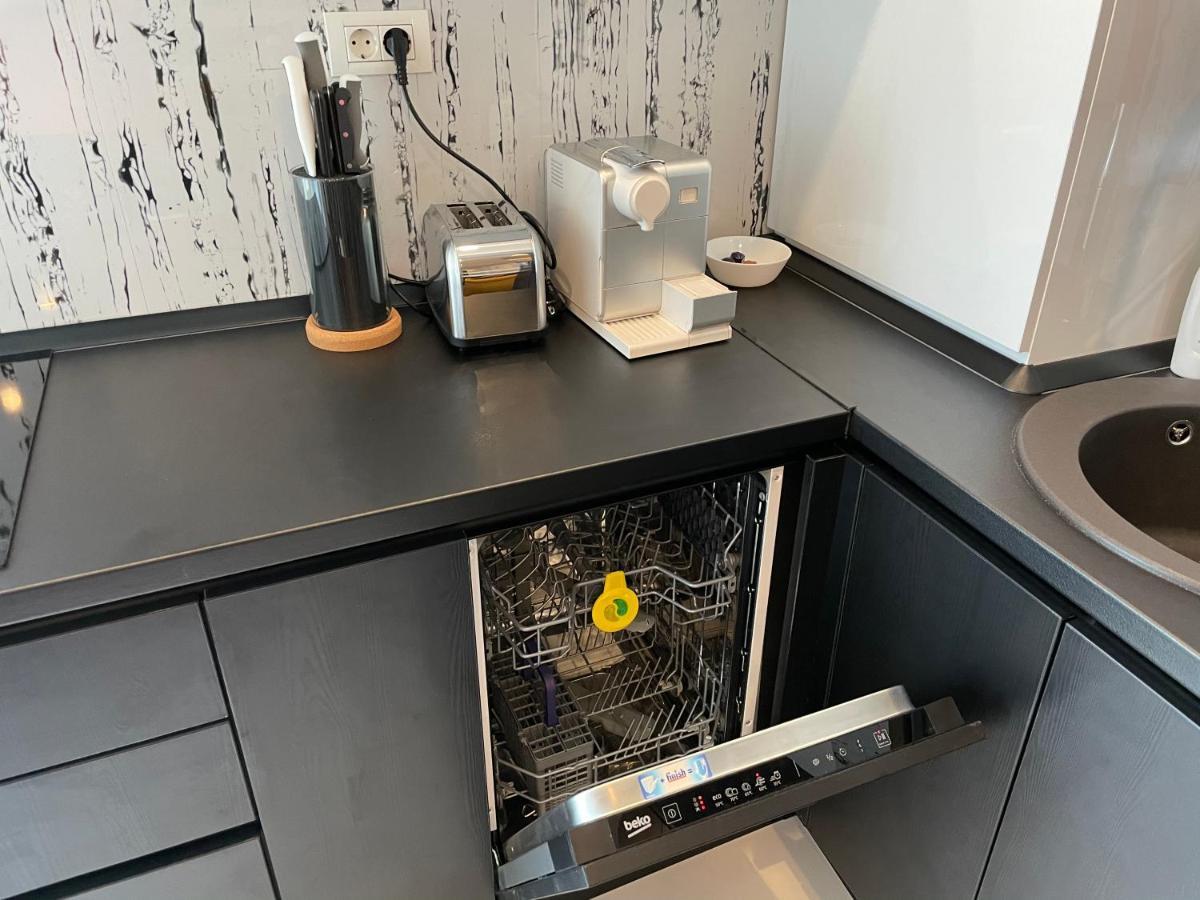 Fancy Westpark 2 Residence Lakeview W7 Bukareszt Zewnętrze zdjęcie