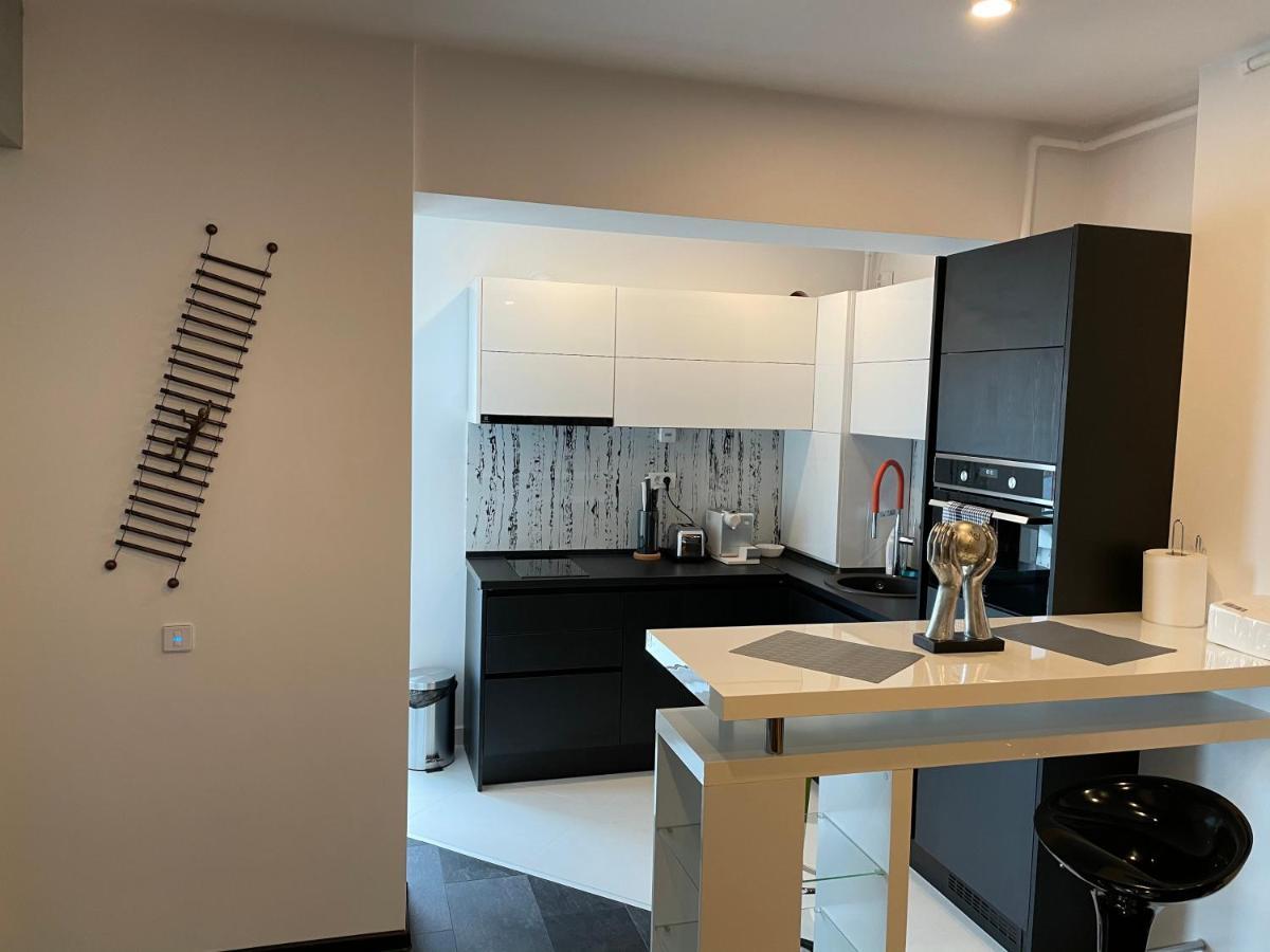 Fancy Westpark 2 Residence Lakeview W7 Bukareszt Zewnętrze zdjęcie
